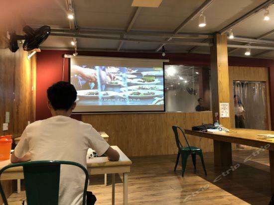 Dong Shan Gaga Hostel Kuangcsou Kültér fotó