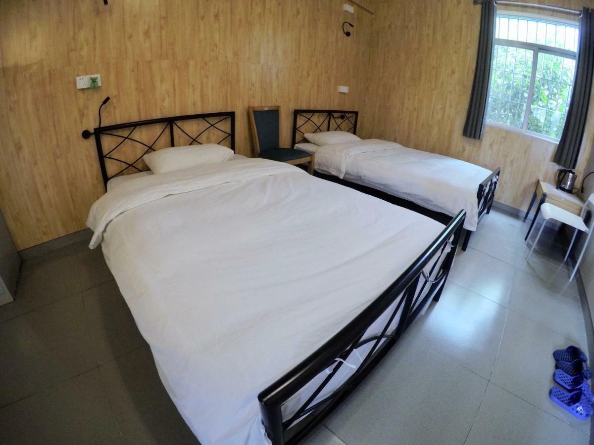 Dong Shan Gaga Hostel Kuangcsou Kültér fotó